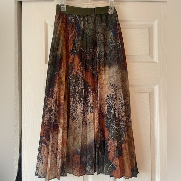 Lalipop Designs flowy printed below knee skirt - Picture 5 of 7
